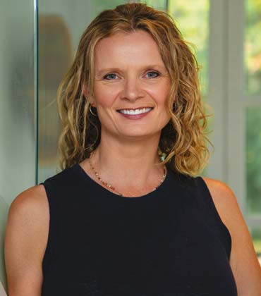 Jen Fox, Jen Fox | Manage HR Magazine |  Top Everything Disc Solutions Providers