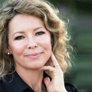 Elizabeth Mary Bradford, Founder, CEO Resume Writer