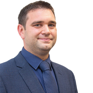 Andy Low, Director and Head of Private Banking, Redstone Search Group 
