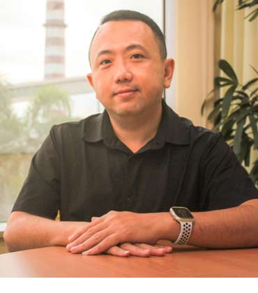 Yussy Santoso