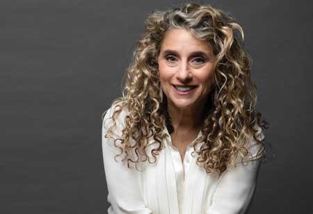 Nora Plesent: Be Still and Soar Coaching and Consulting
